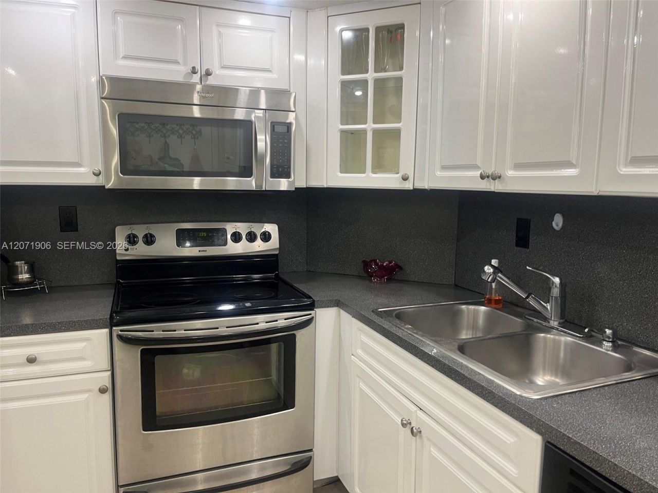 300 Bayview Dr , Unit 1707, Sunny Isles Beach, FL 33160 Photo