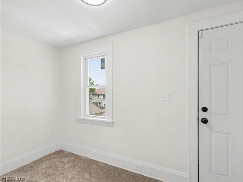 10617 Wadsworth Avenue, Garfield Heights, OH 44125 Photo 21
