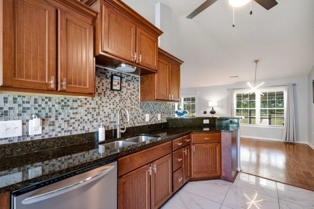 108 Clearwind Ct. Photo 11