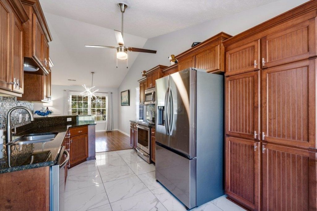 108 Clearwind Ct. Photo 14