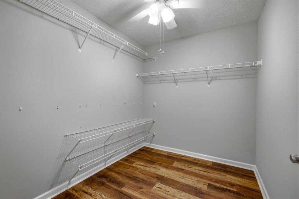 108 Clearwind Ct. Photo 16