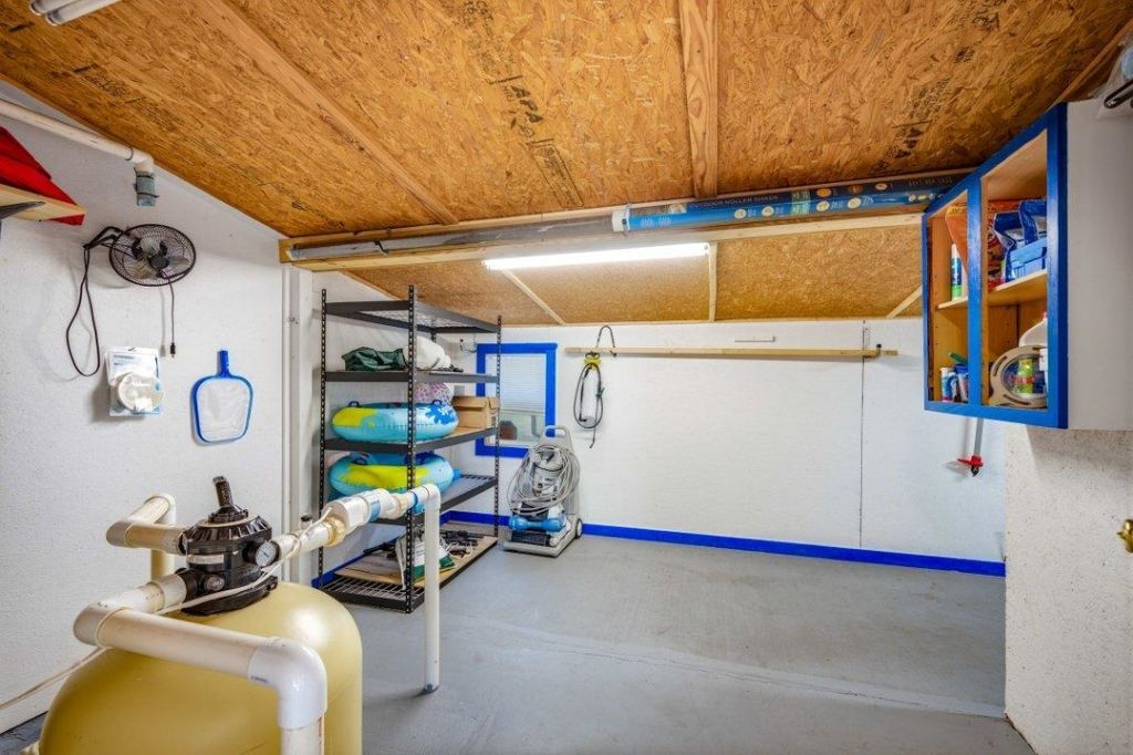 108 Clearwind Ct. Photo 32