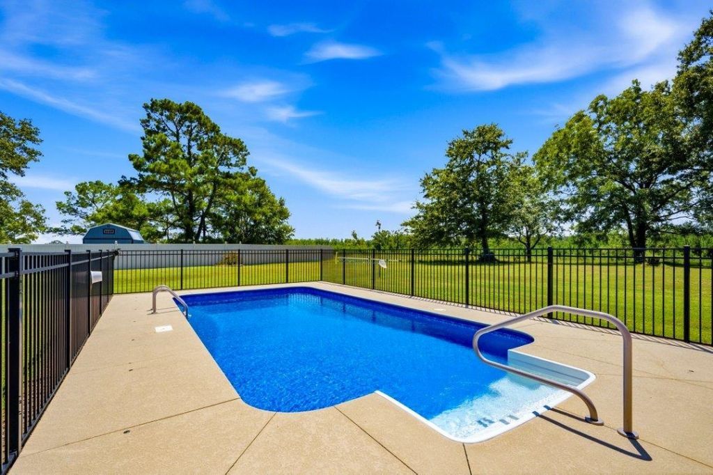 108 Clearwind Ct. Photo 35