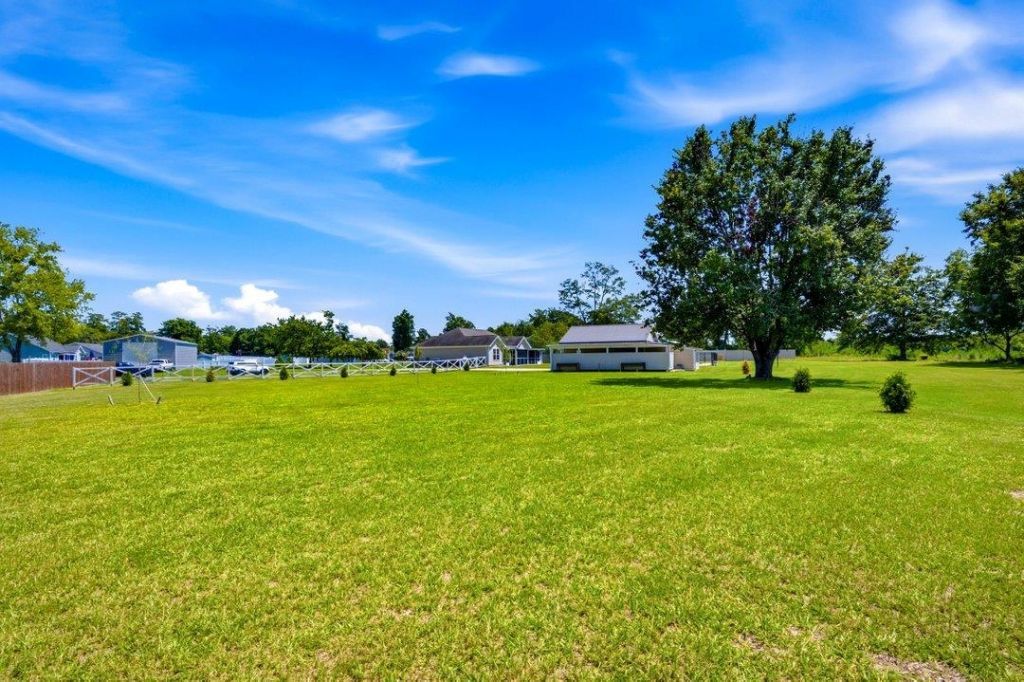 108 Clearwind Ct. Photo 43