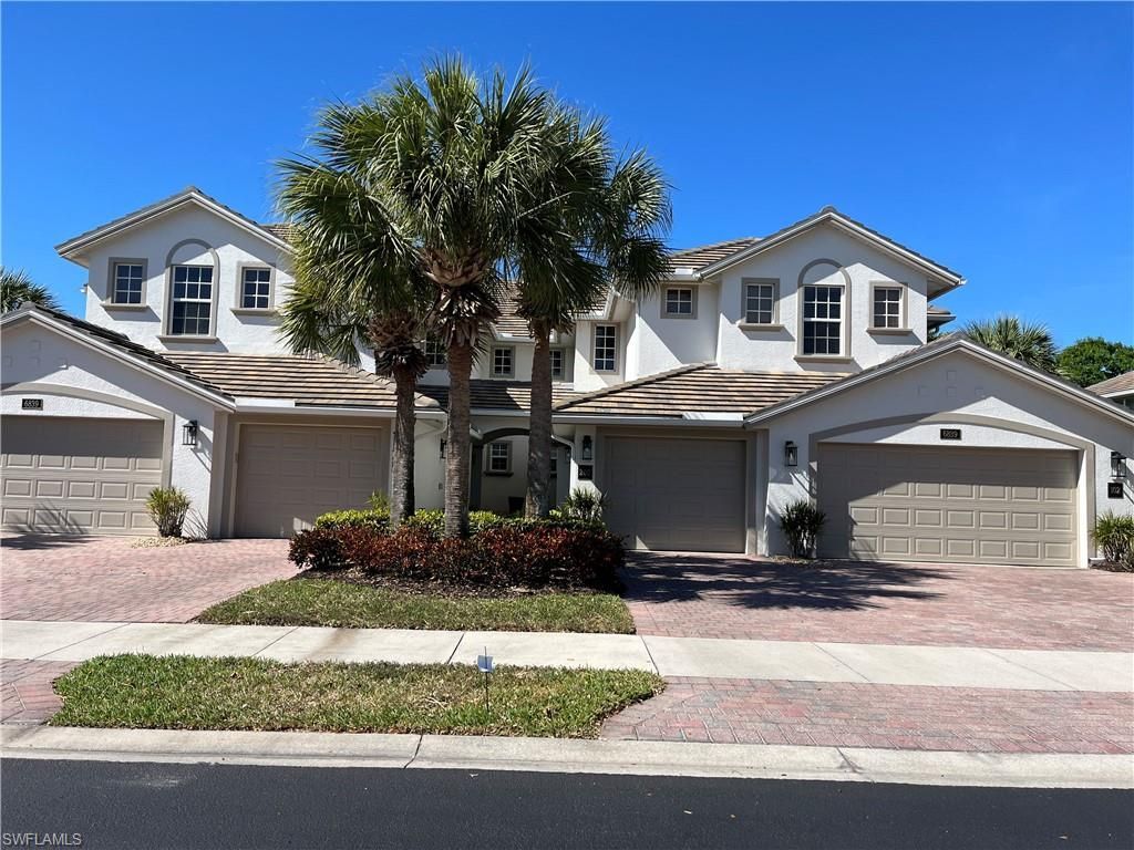 6839 Ascot Dr, Unit 202, Naples, FL 34113 Photo