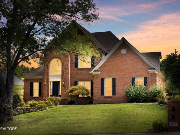 12151 Brookstone Drive, Knoxville, TN 37934