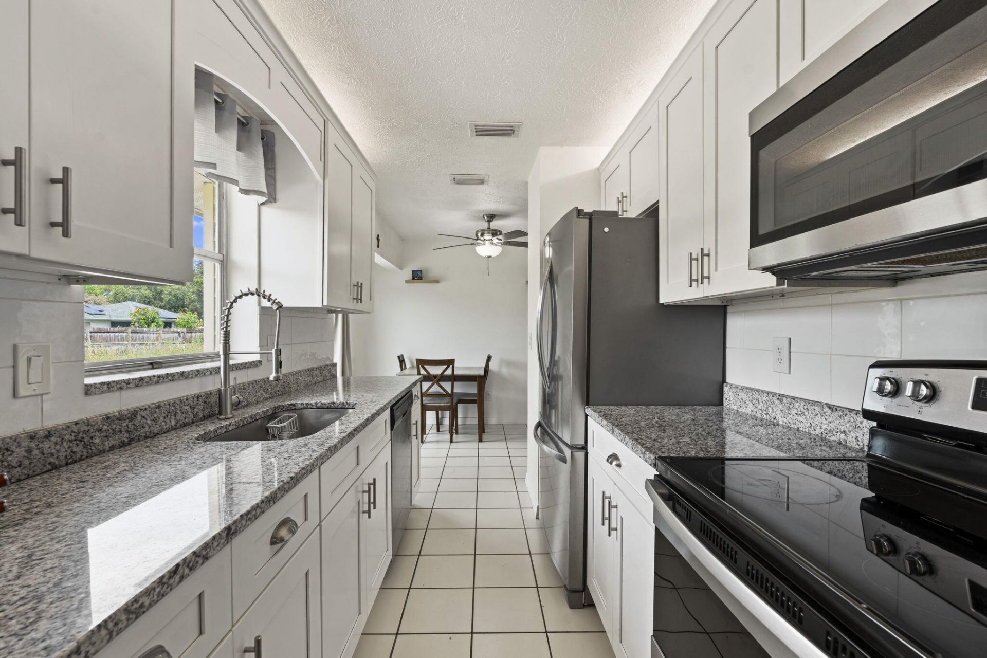 1154 SE Preston Lane, Port Saint Lucie, FL 34983 Photo