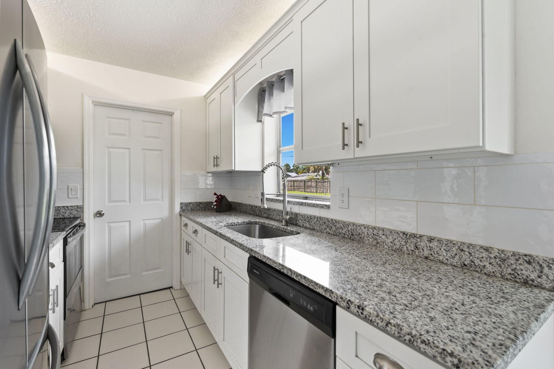 1154 SE Preston Lane, Port Saint Lucie, FL 34983 Photo