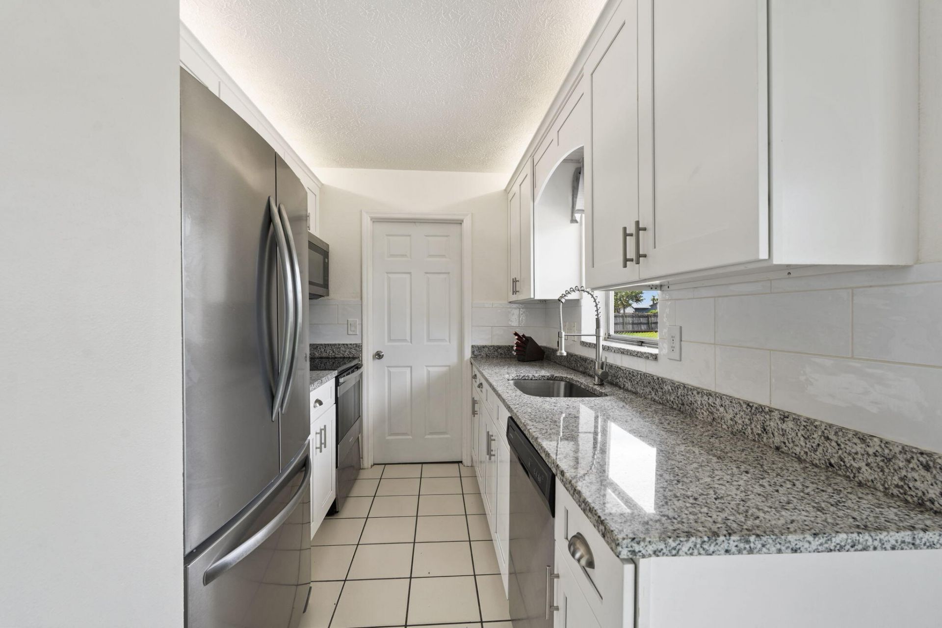 1154 SE Preston Lane, Port Saint Lucie, FL 34983 Photo