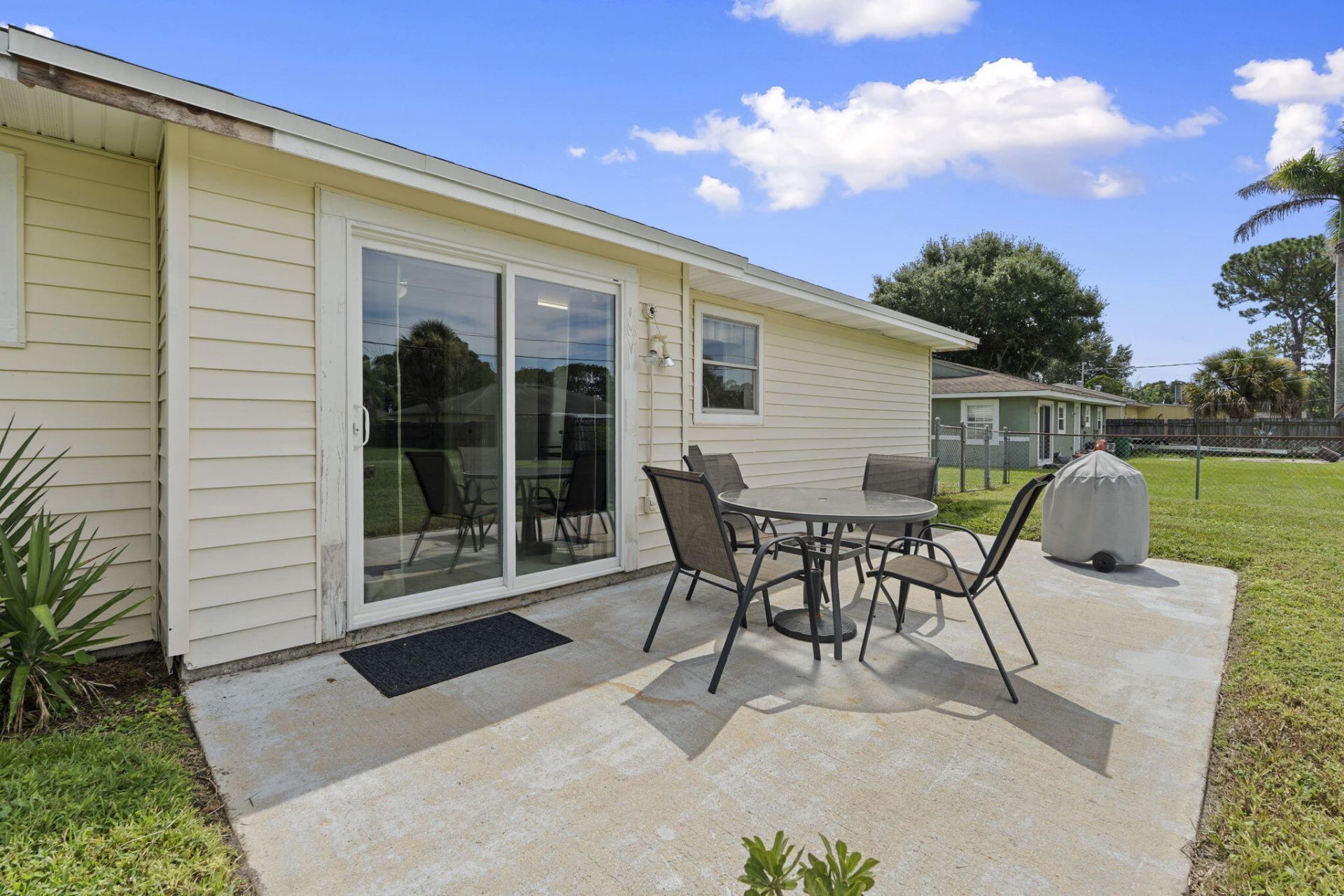 1154 SE Preston Lane, Port Saint Lucie, FL 34983 Photo