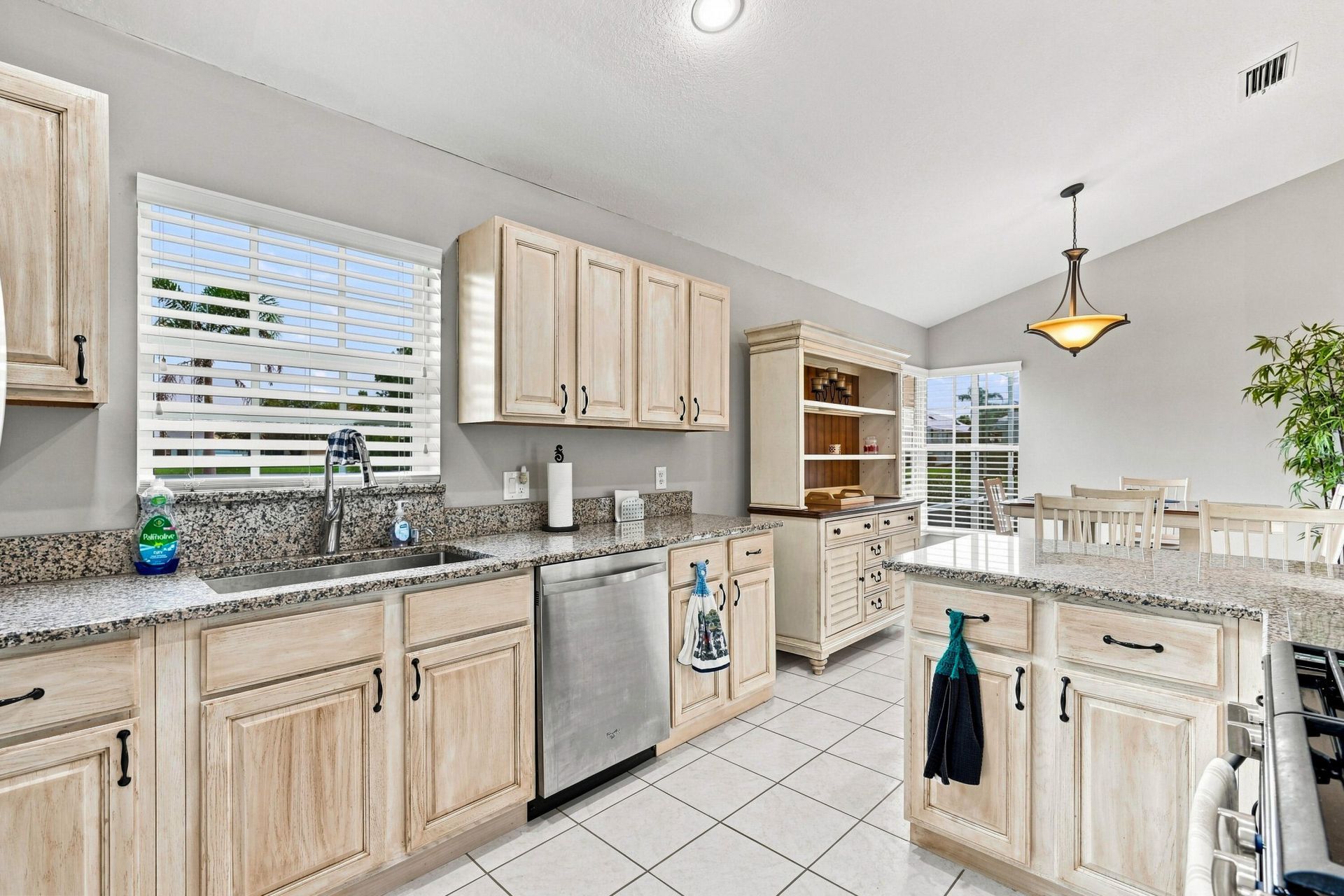 433 SW Fairway Lake, Port Saint Lucie, FL 34986 Photo
