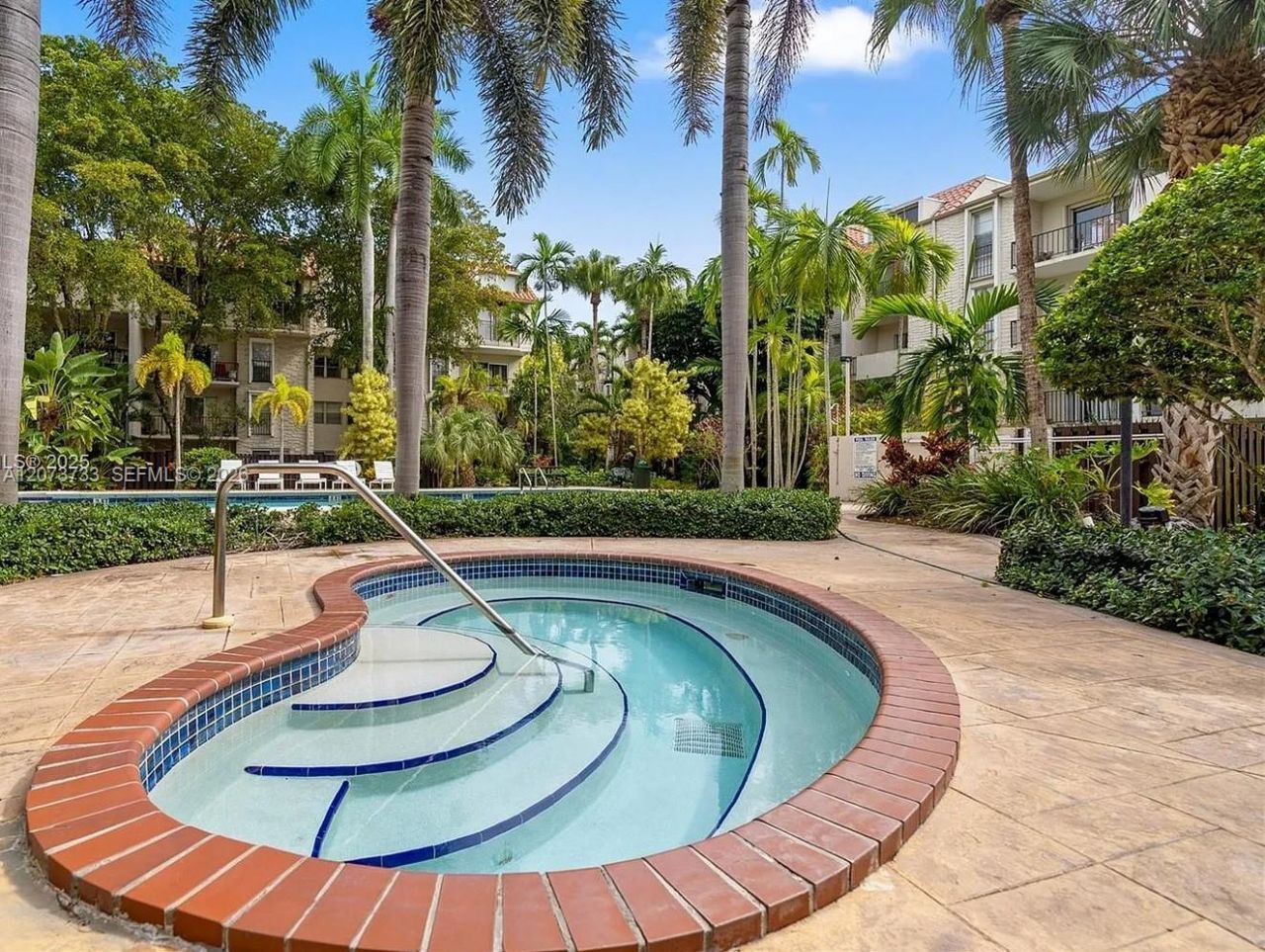 6890 N Kendall Dr , Unit B204, Pinecrest, FL 33156 Photo