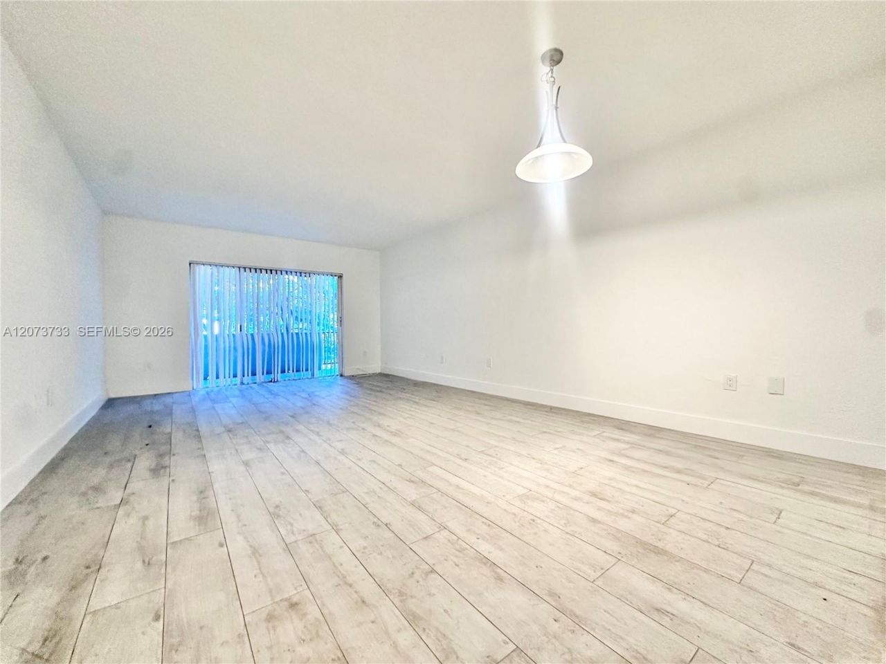 6890 N Kendall Dr , Unit B204, Pinecrest, FL 33156 Photo