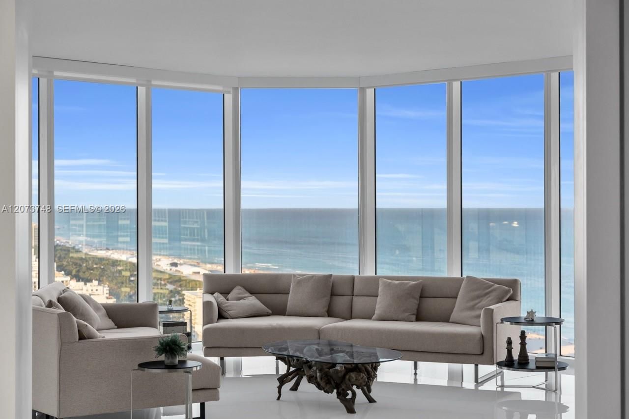 300 S Pointe Dr , Unit 3105, Miami Beach, FL 33139 Photo