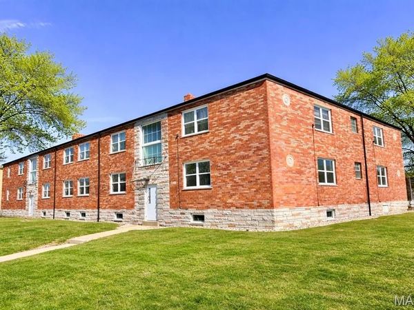 7176 Jamieson Avenue , St Louis, MO 63109