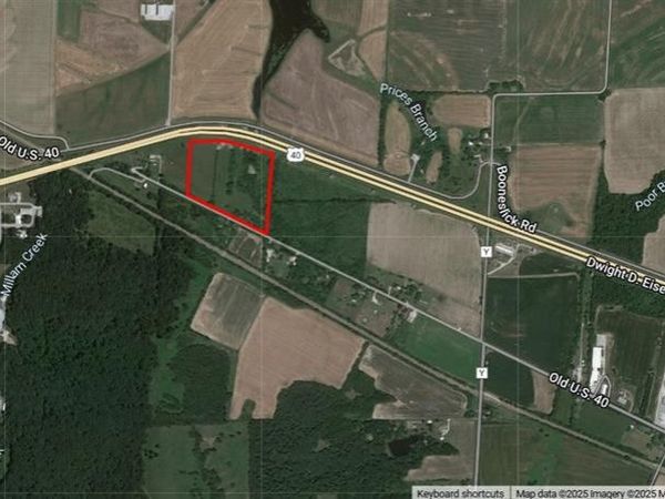 - W Booneslick Road , Jonesburg, MO 63351
