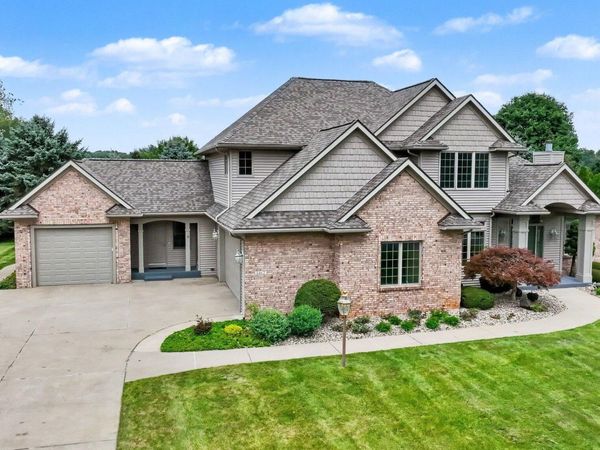 6462 Bayfield Drive, Kalamazoo, MI 49009