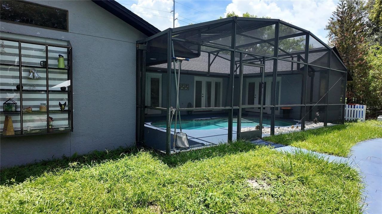 1055 Holden Avenue , Orlando, FL 32839 Photo