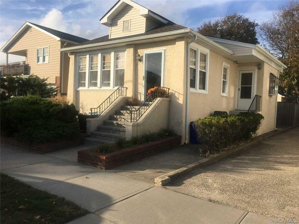 517 E Market Street , Long Beach, NY 11561