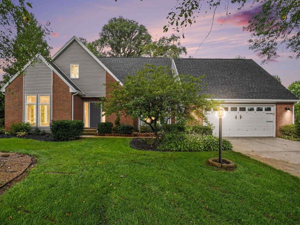 54563 Hunters Court, Elkhart, IN 46514
