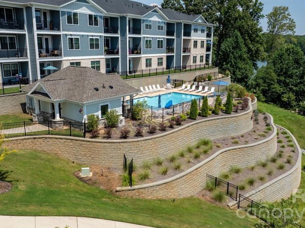 4455 Reed Creek Drive , Unit 202, Sherrills Ford, NC 28673