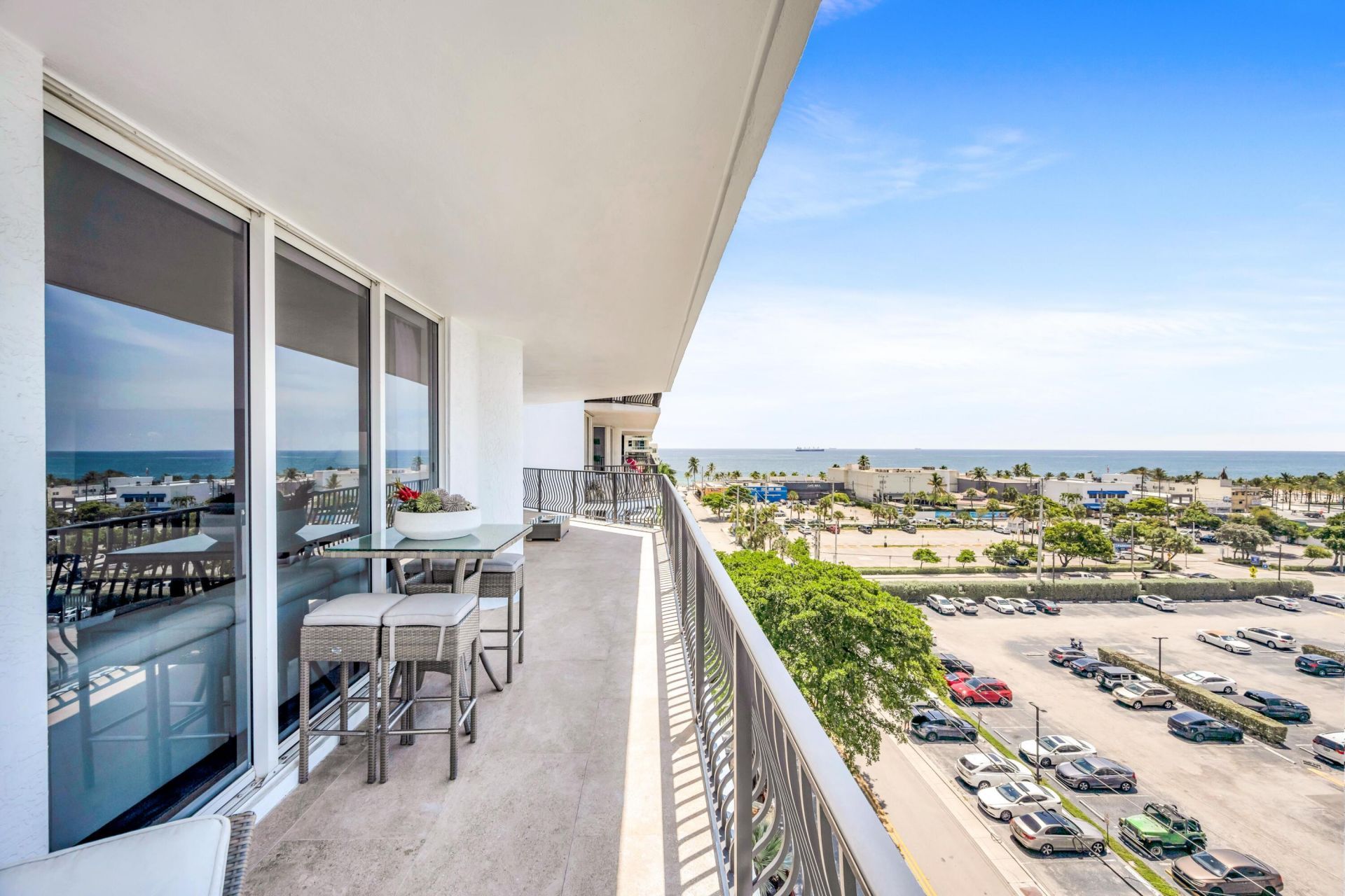 100 S Birch Road, Unit 806B, Fort Lauderdale, FL 33316 Photo