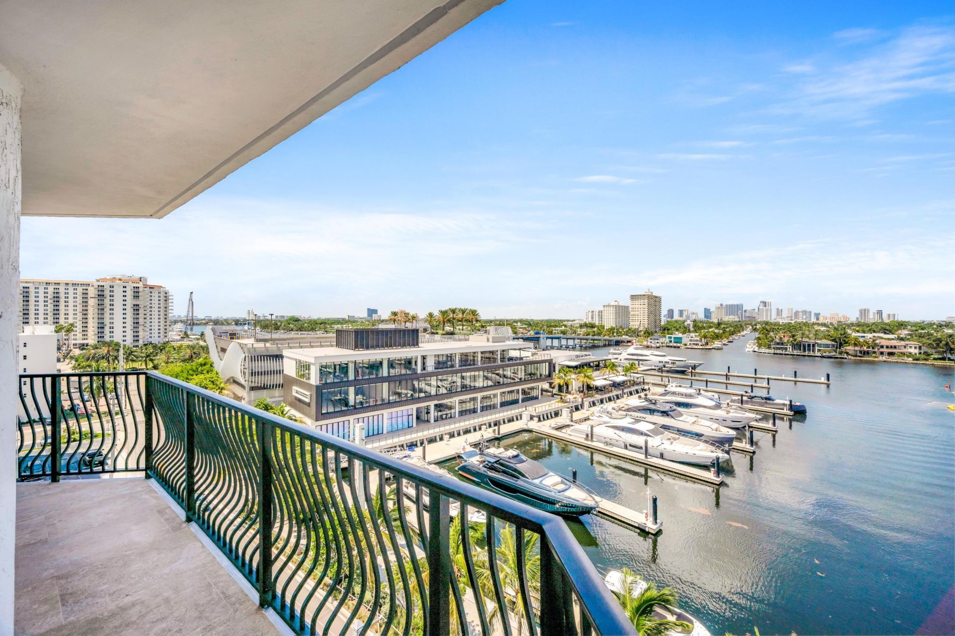 100 S Birch Road, Unit 806B, Fort Lauderdale, FL 33316 Photo