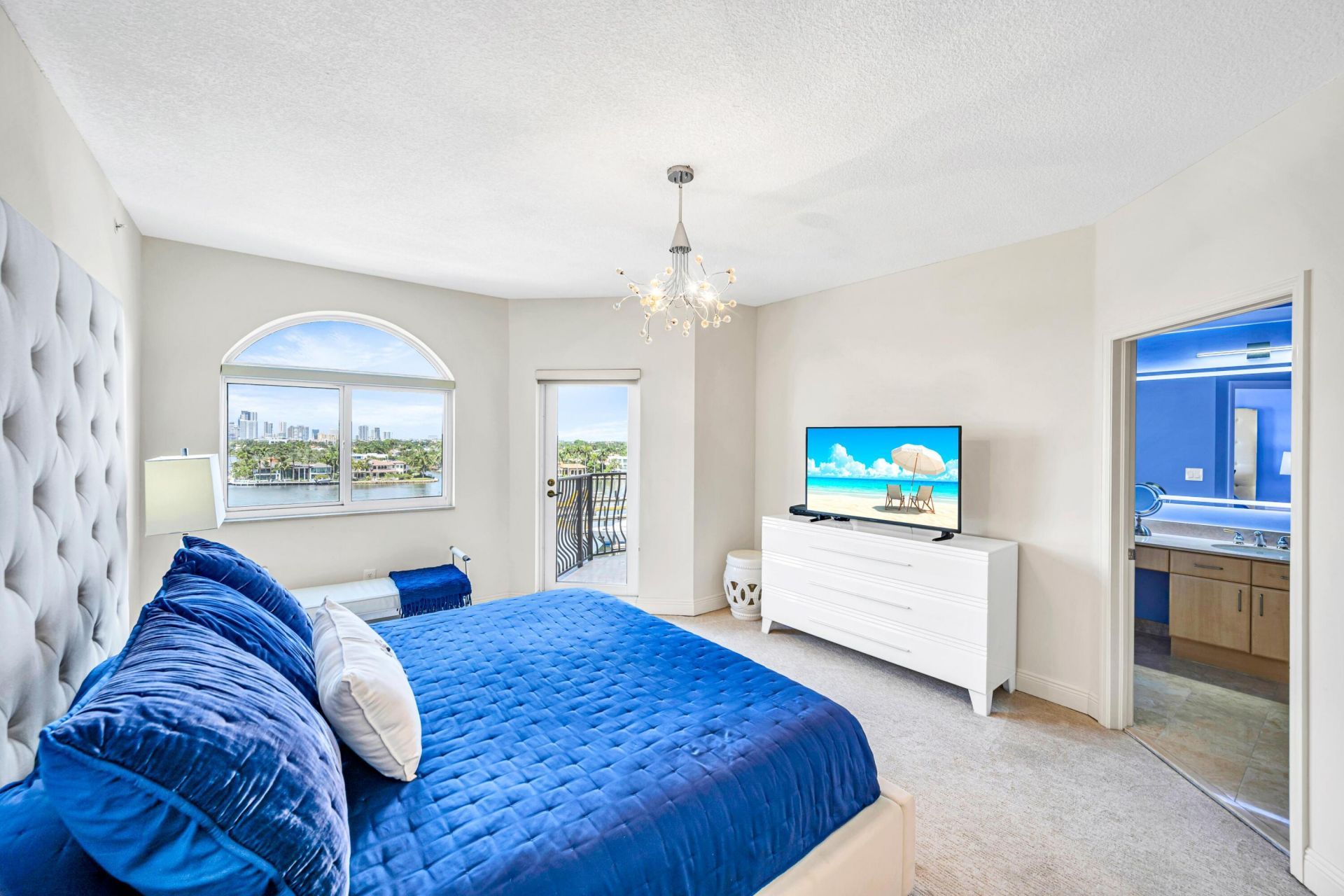 100 S Birch Road, Unit 806B, Fort Lauderdale, FL 33316 Photo