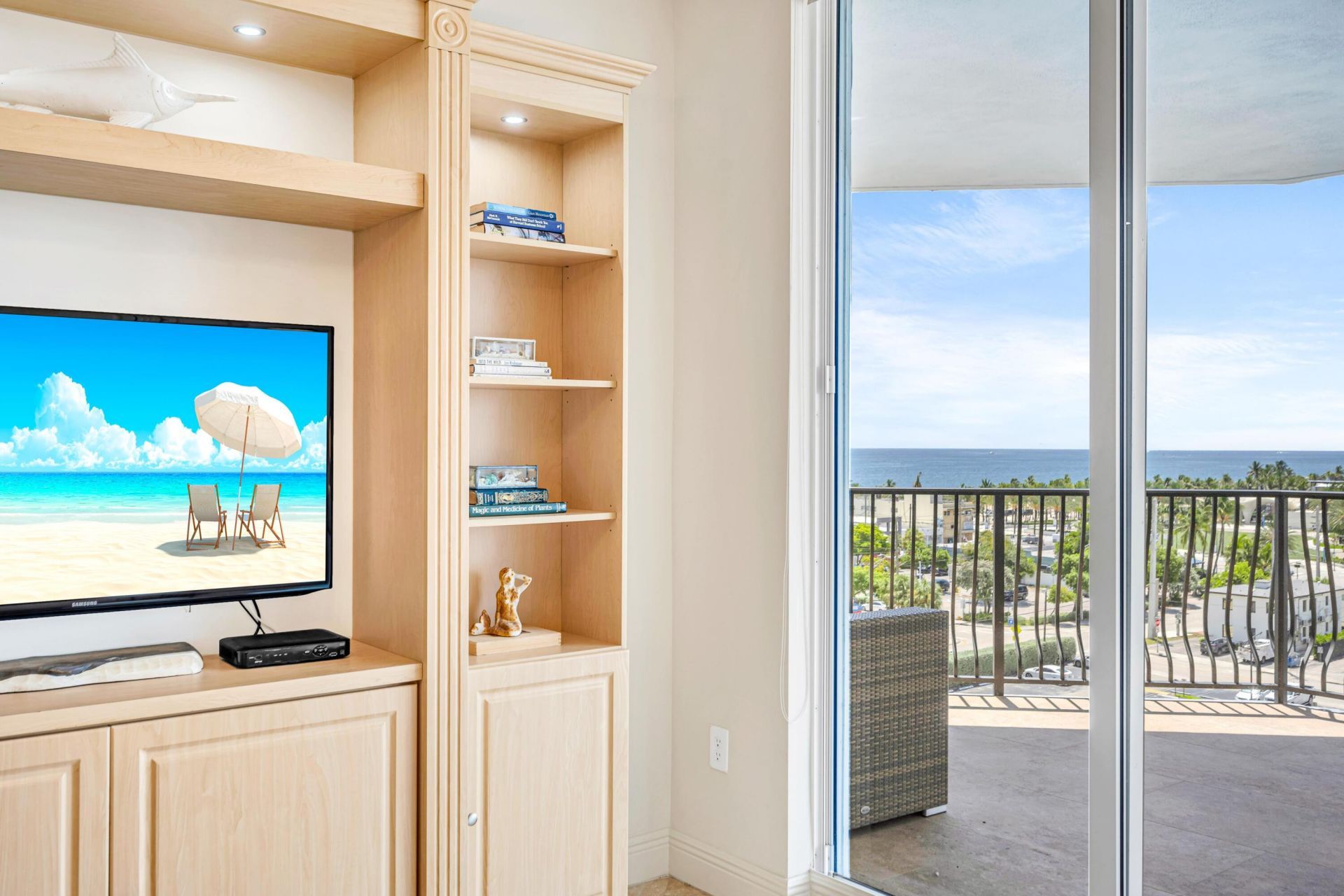 100 S Birch Road, Unit 806B, Fort Lauderdale, FL 33316 Photo