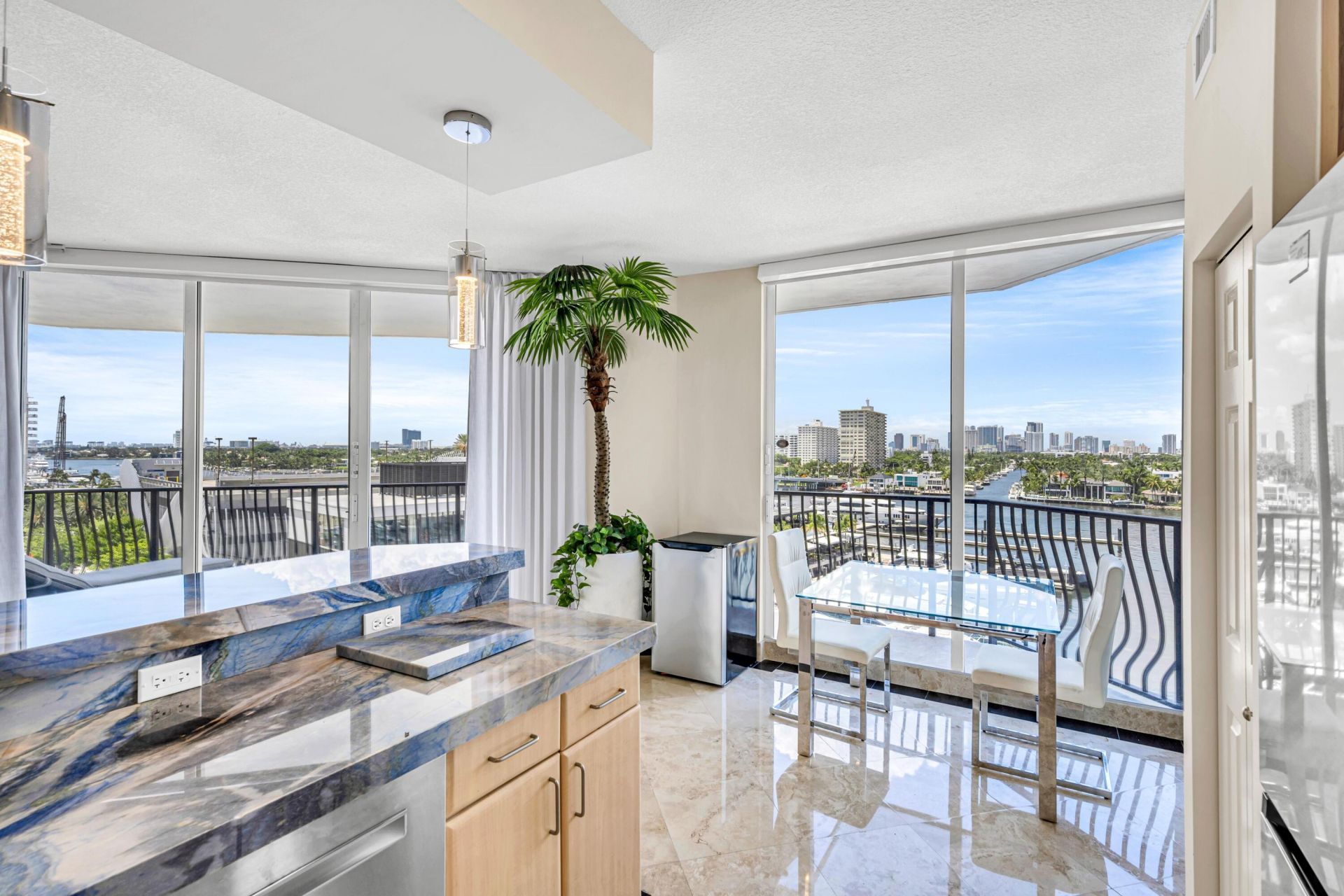 100 S Birch Road, Unit 806B, Fort Lauderdale, FL 33316 Photo