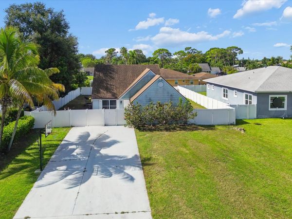 5414 SUNRISE Boulevard, Delray Beach, FL 33484