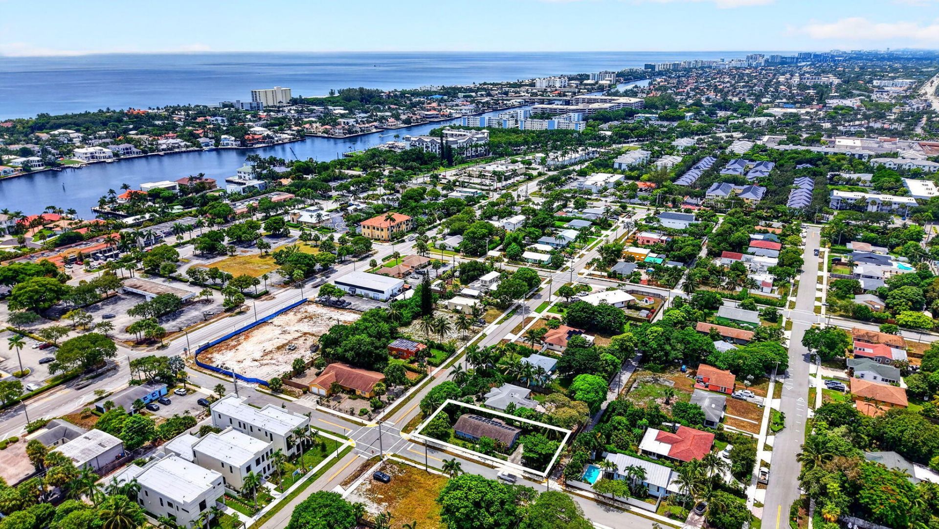 310 SE 8th Street, Delray Beach, FL 33483 Photo