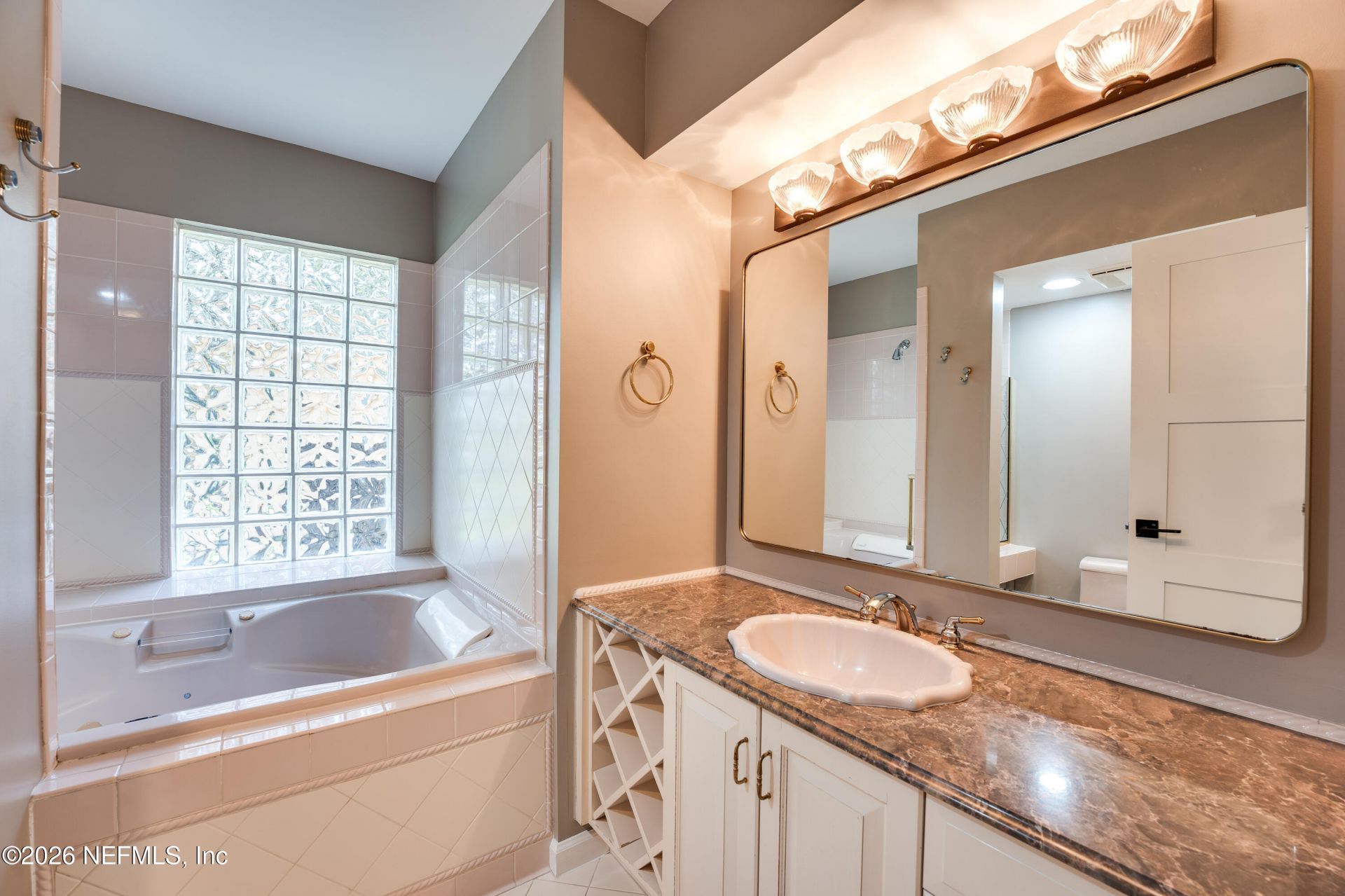 2430 Ironwood Drive, Jacksonville, FL 32216 Photo