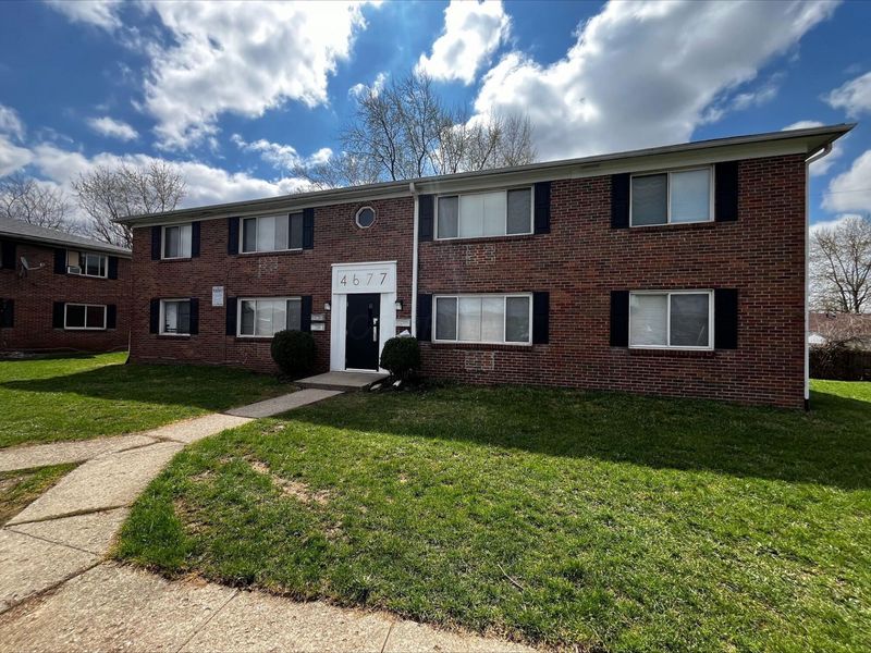 4677 Hilton Avenue, Unit D, Columbus, OH 43228 Photo 1