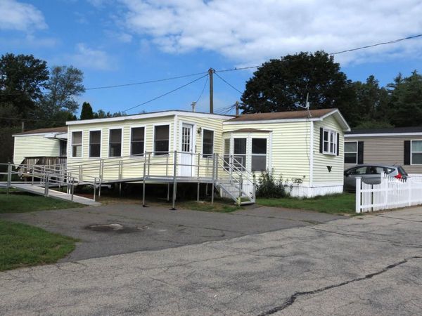 29 Derlon Lane, Litchfield, NH 03052