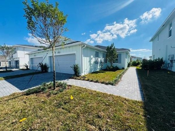 19552 Whispering Creek Rd , Unit 1, Loxahatchee, FL 33470