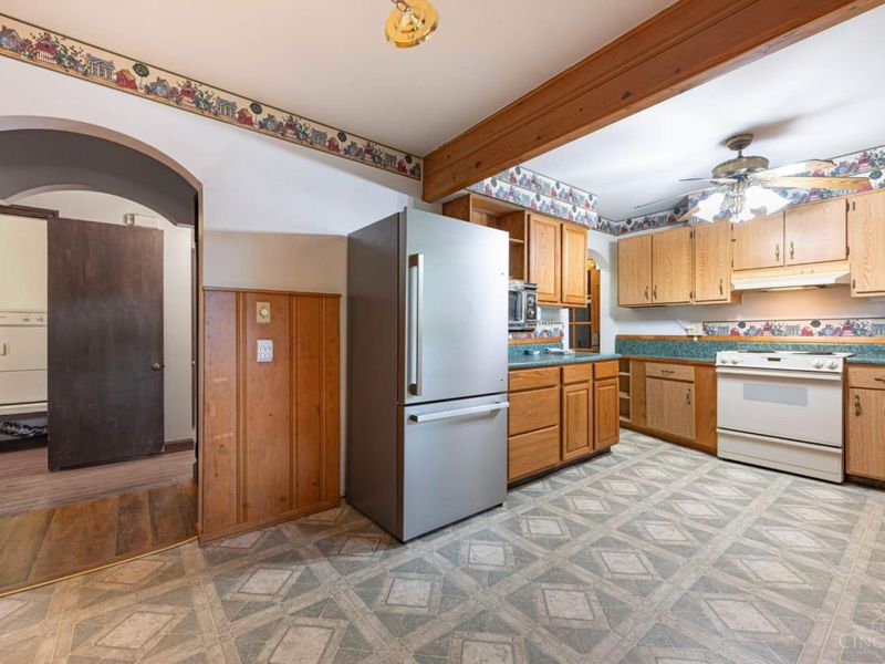26 Red Bud Drive, Middletown, OH 45042 Photo 6