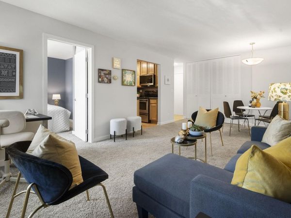 1770 Bryant Avenue S, Unit 312, Minneapolis, MN 55403