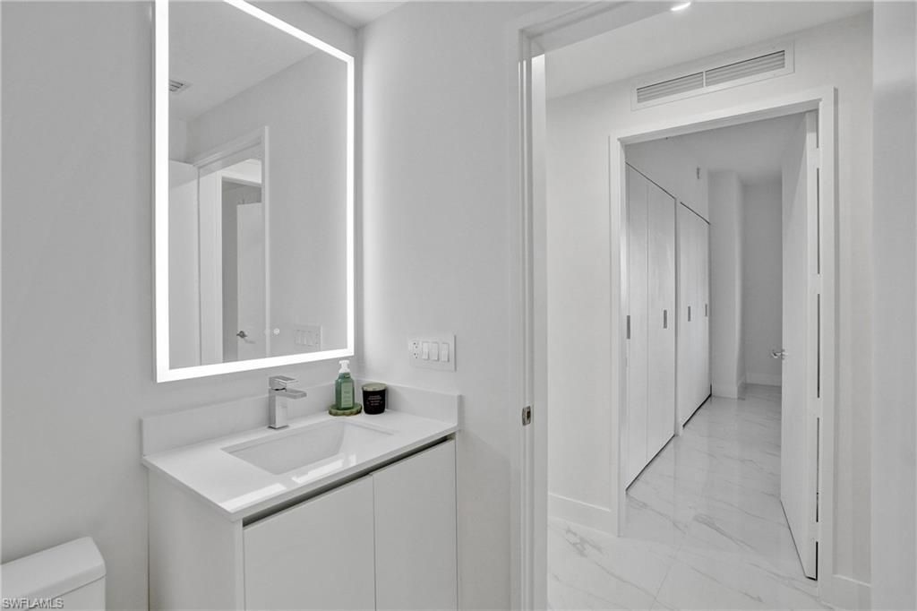 700 NE 24th St , Unit 806, Miami, FL 33137 Photo