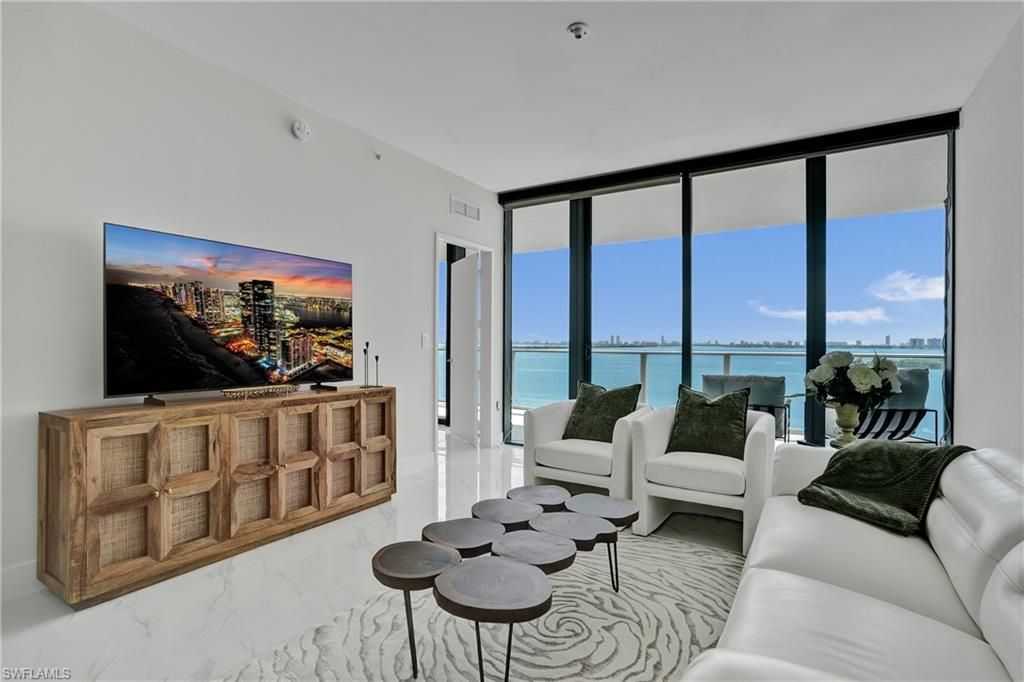 700 NE 24th St , Unit 806, Miami, FL 33137 Photo