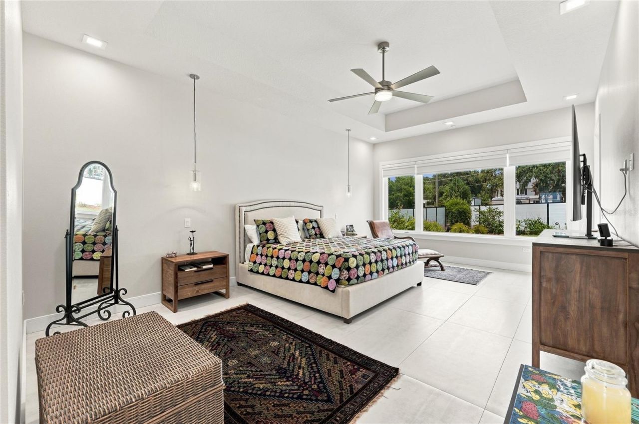 1307 N Lake Howard Drive, Winter Haven, FL 33881 Photo