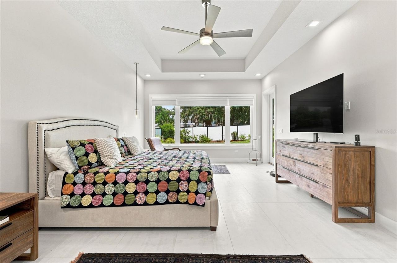1307 N Lake Howard Drive, Winter Haven, FL 33881 Photo