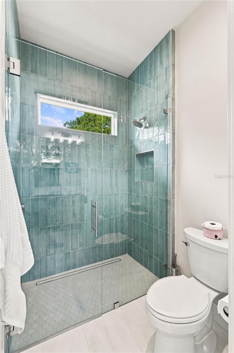 1307 N Lake Howard Drive, Winter Haven, FL 33881 Photo