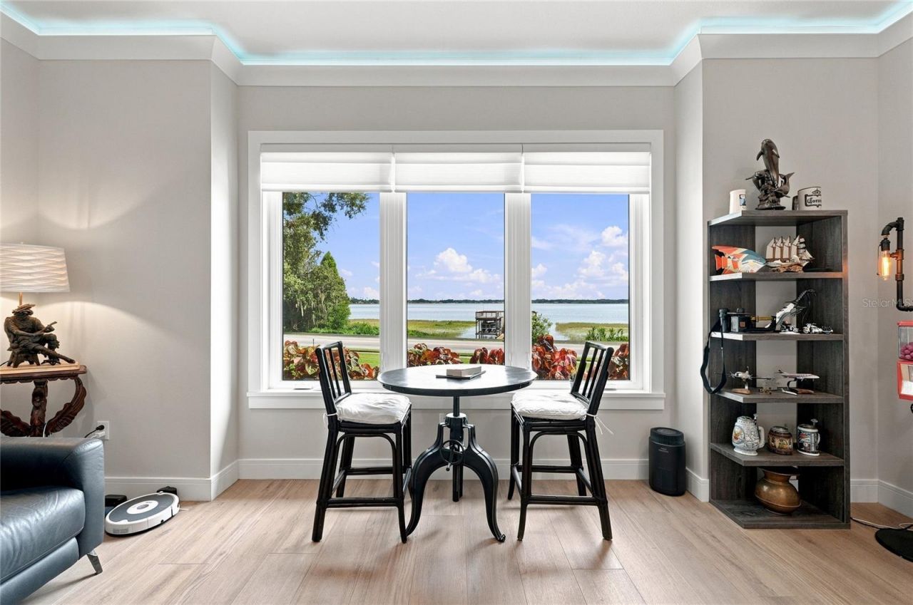 1307 N Lake Howard Drive, Winter Haven, FL 33881 Photo
