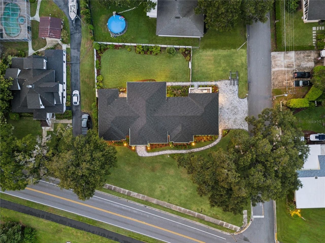 1307 N Lake Howard Drive, Winter Haven, FL 33881 Photo