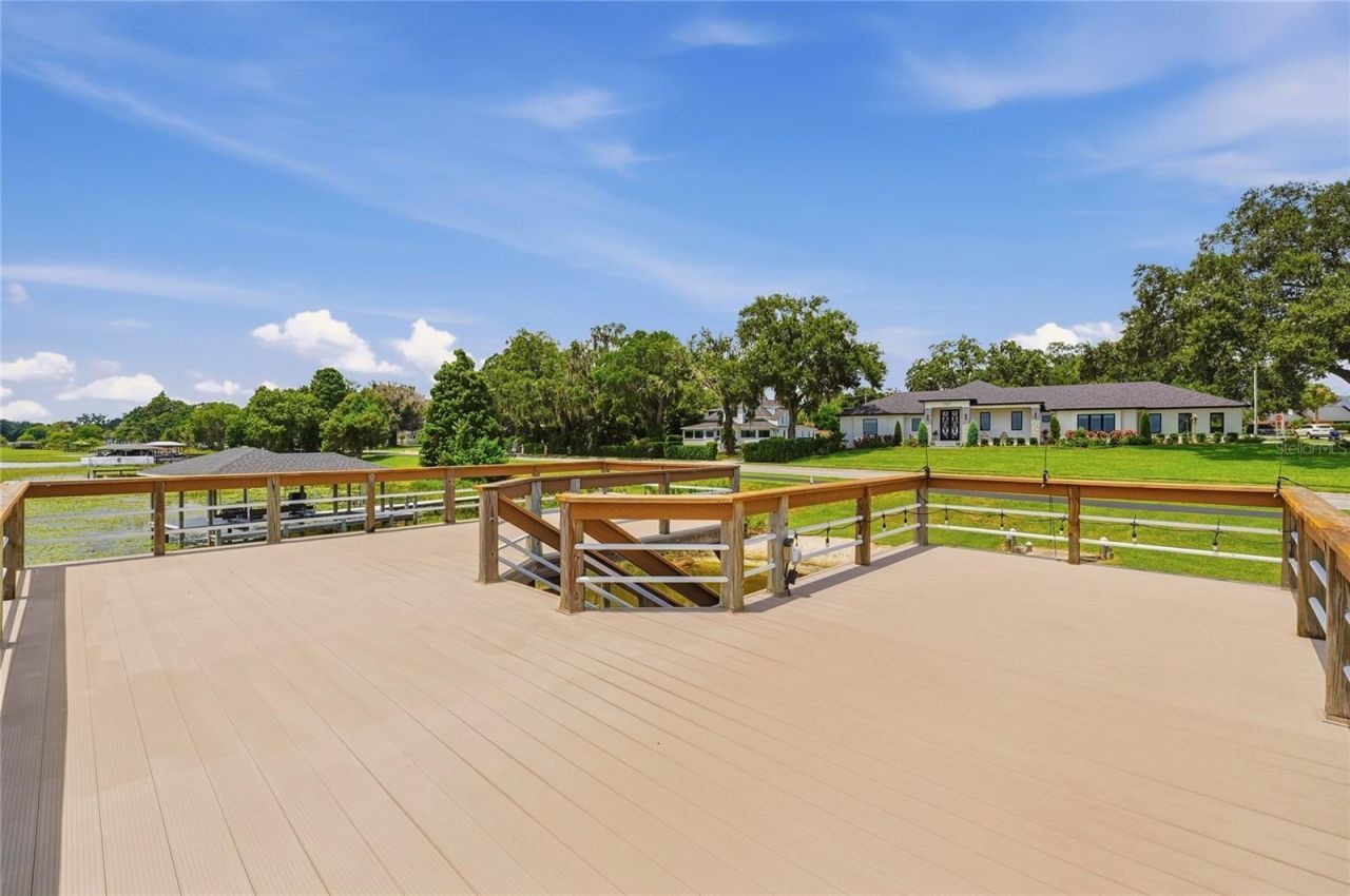 1307 N Lake Howard Drive, Winter Haven, FL 33881 Photo