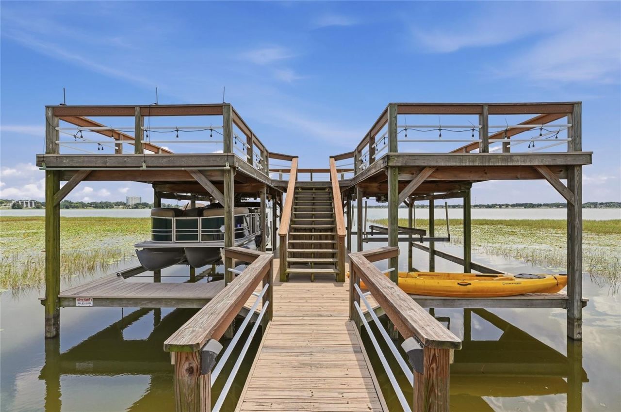 1307 N Lake Howard Drive, Winter Haven, FL 33881 Photo