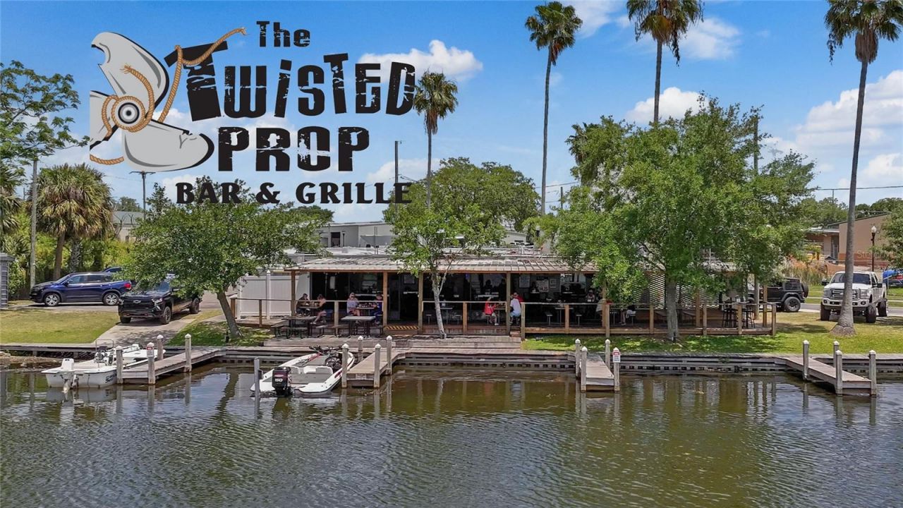 1307 N Lake Howard Drive, Winter Haven, FL 33881 Photo