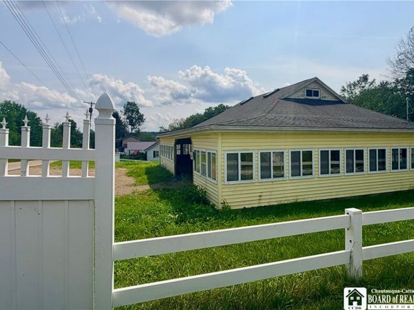 7759 County Road 40 , Bolivar, NY 14715