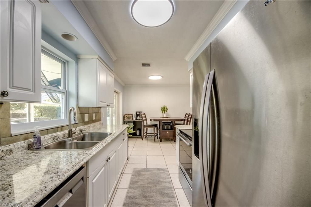 2912 Poinciana Dr, Naples, FL 34105 Photo